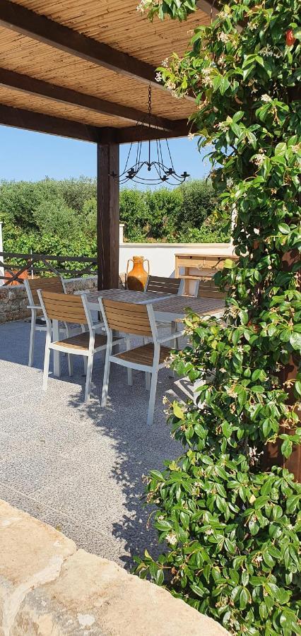 Masseria Cesarina B&B Кастеллана-Гротте Экстерьер фото
