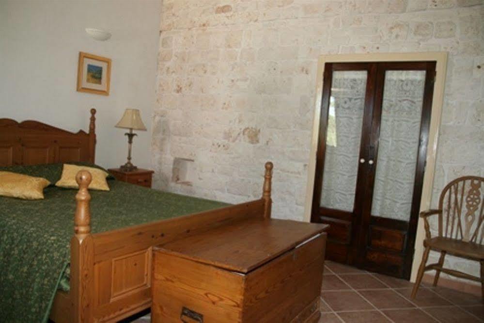 Masseria Cesarina B&B Кастеллана-Гротте Экстерьер фото